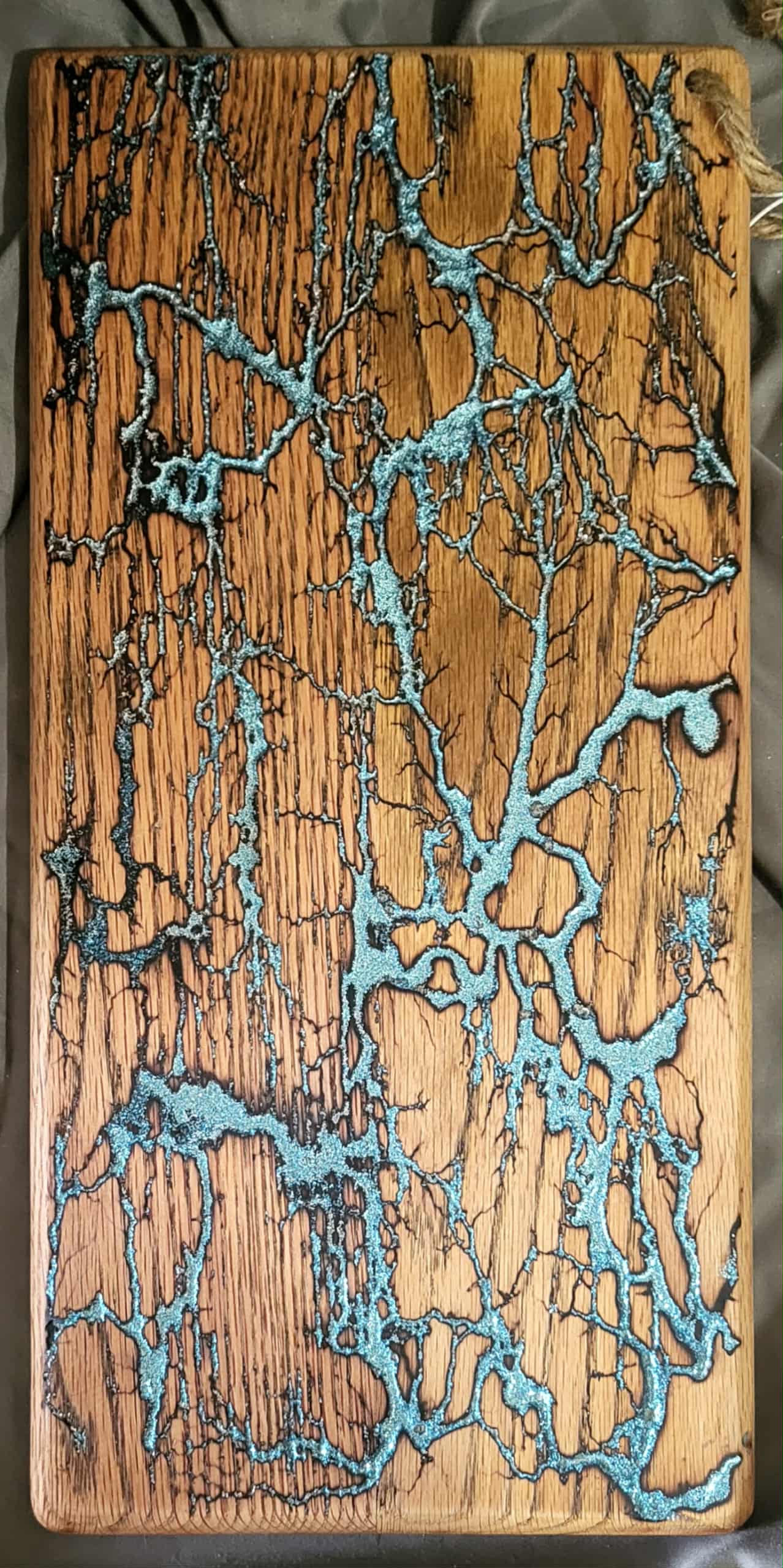 25)   18"x8" Solid Oak Reversible Serving / Charcuterie / Bread / Cutting Board- Sparkling Royal Blue & Lt. Aqua- Fractal Burned - Food Safe