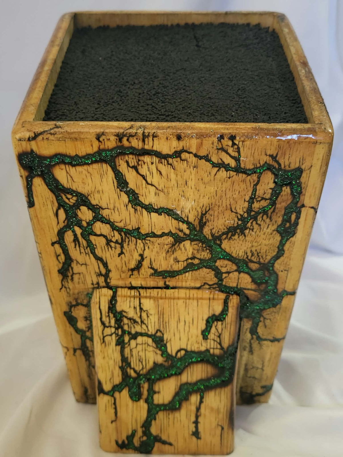6) Bamboo Universal Fractal Burned Knife Block with Sparkling Emerald Green Resin - Natural Polyurethane Finish